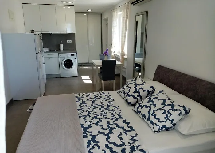 Iva Appartement *